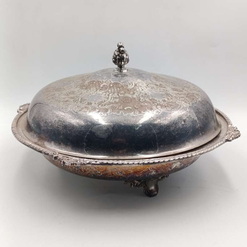 Vintage silverplated serving dish with lid