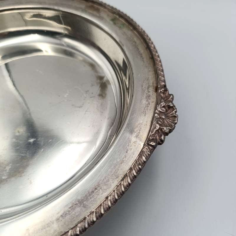 Vintage silverplated serving dish with lid