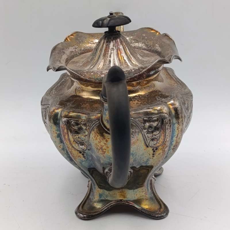 Vintage silverplated teapot with milk jug
