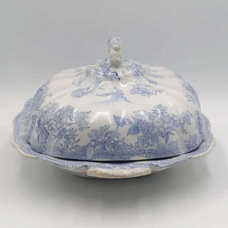 Antique blue and white porcelain serving dish with lid - crack on lid