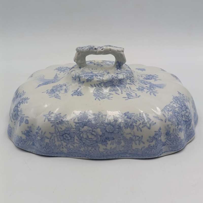 Antique blue and white porcelain serving dish with lid - crack on lid