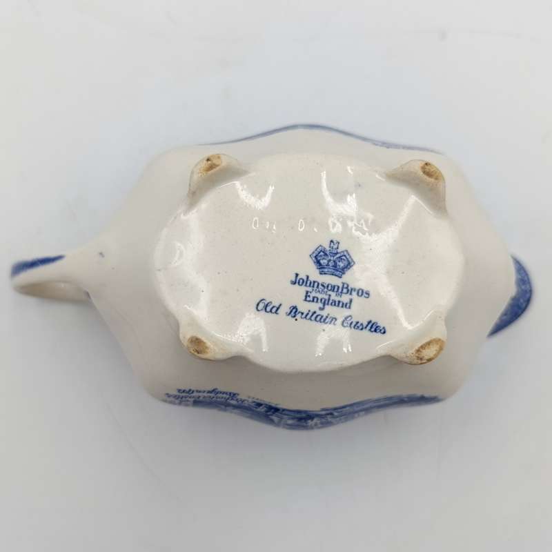 Antique Johnson Bras Old Britain Castles porcelain gravy boat