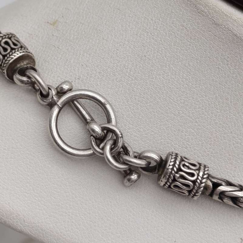 Vintage silver necklace with T-bar clasp - weighs 49.6g