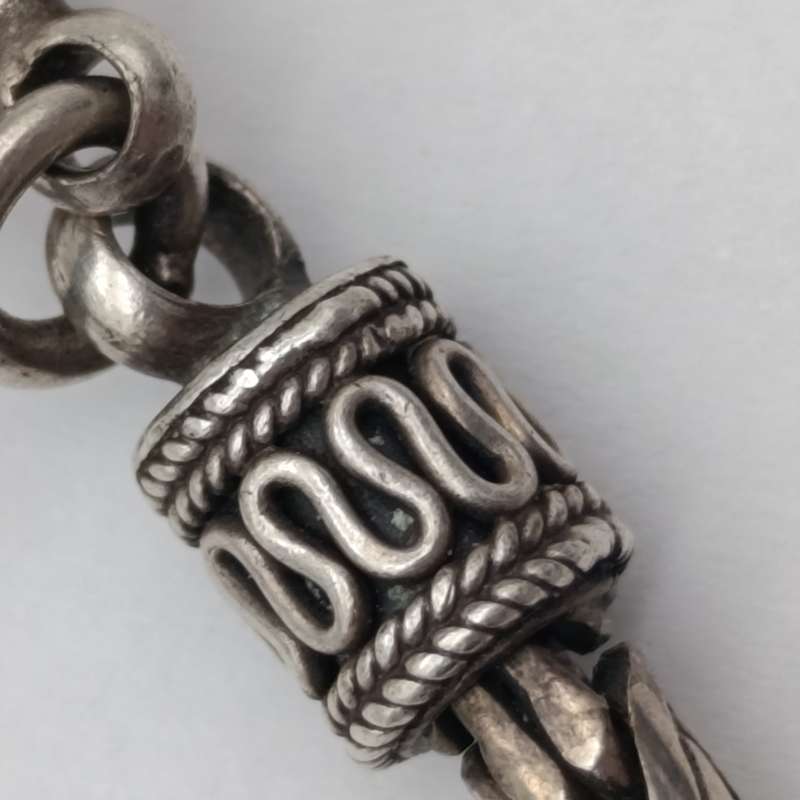 Vintage silver necklace with T-bar clasp - weighs 49.6g
