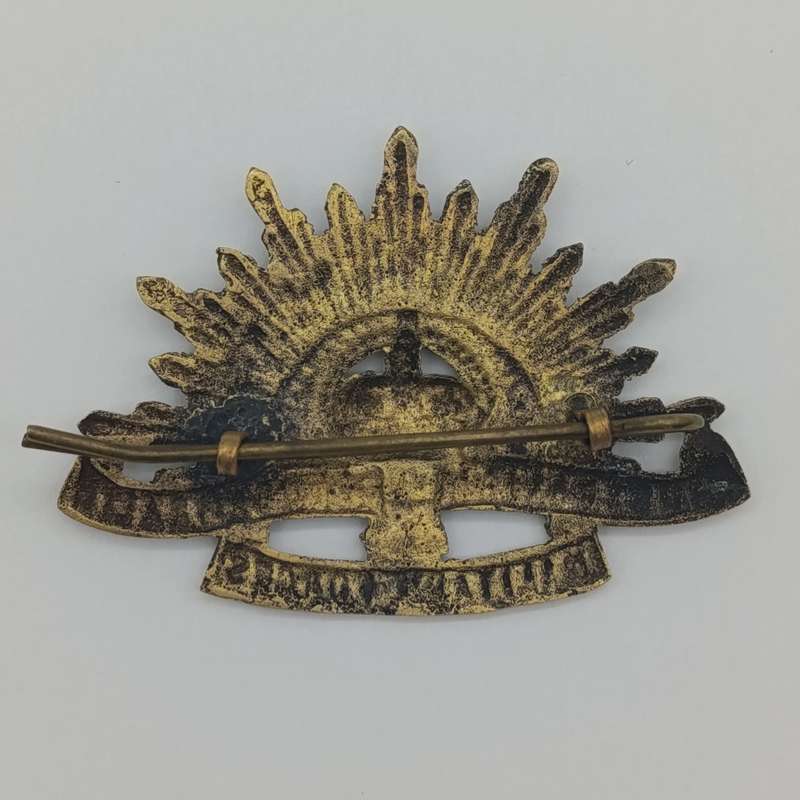 Australian Commonhealth Military Forces cap badge