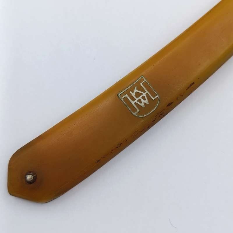 JA Henckels Vintage Straight Razor - Bit of rust otherwise still excellent