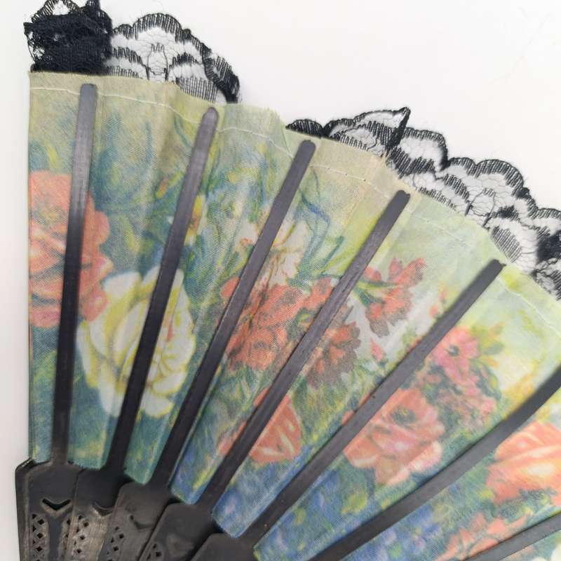 Vintage flower pattern Chinese hand fan