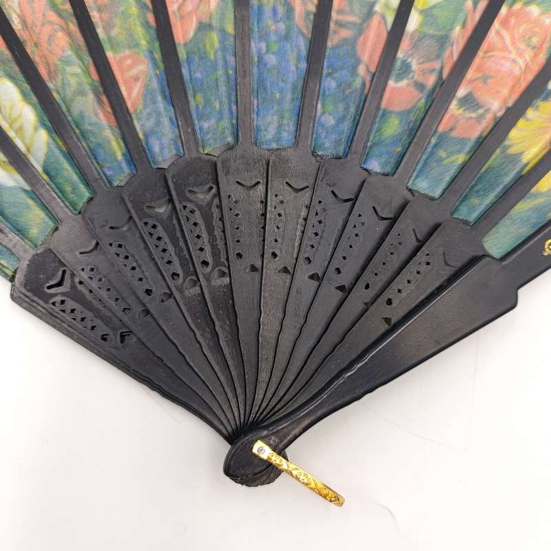 Vintage flower pattern Chinese hand fan