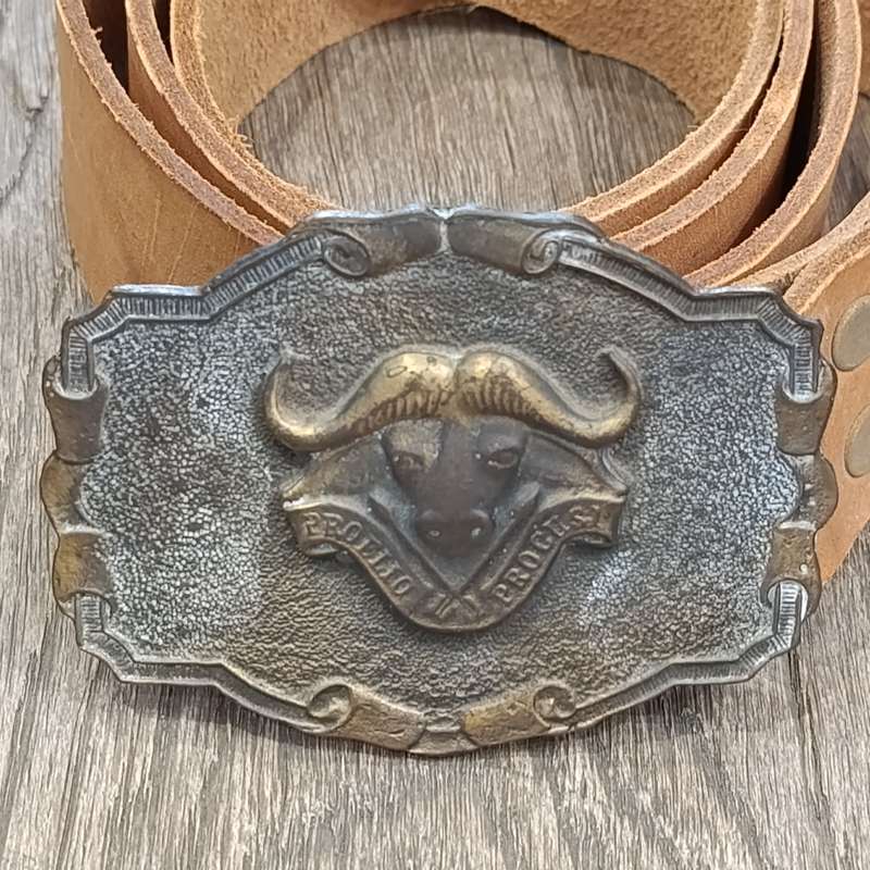 Vintage SADF 32 Batallion Western style leather belt - bought from SAWI in late 1970's