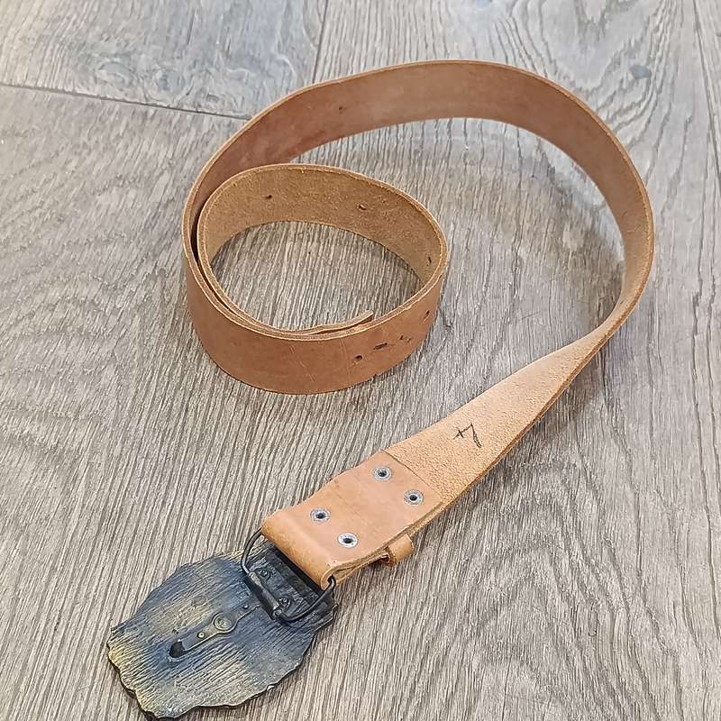 Vintage SADF 32 Batallion Western style leather belt - bought from SAWI in late 1970's