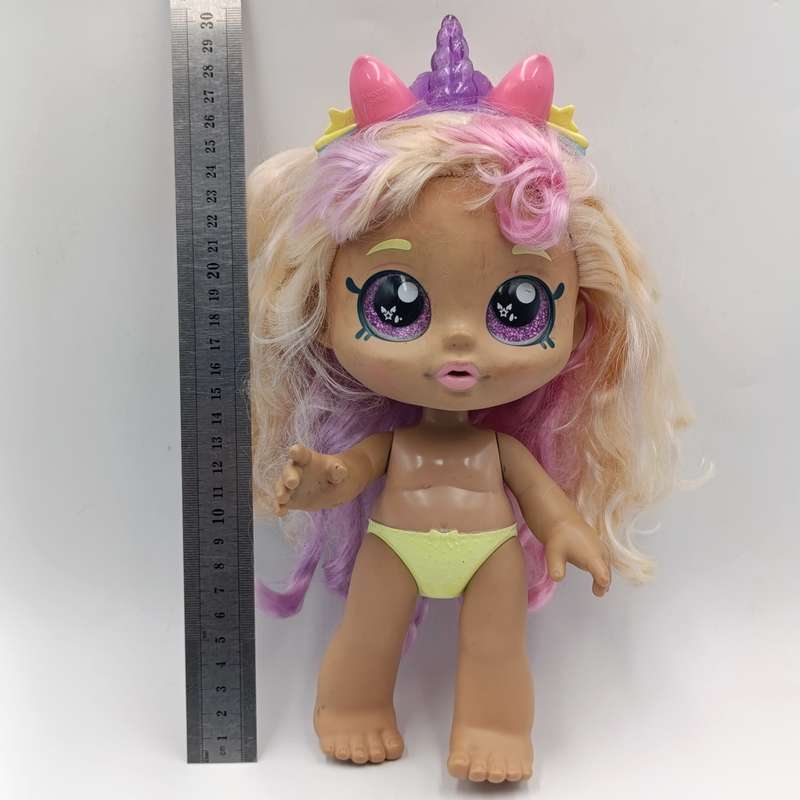 Kindi Kids Fun Time Friends Mystabella bobble head doll with headband