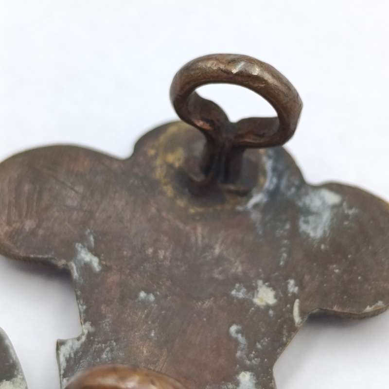 Pair of Pembroke Yeomunry (FishGuard) collar badges