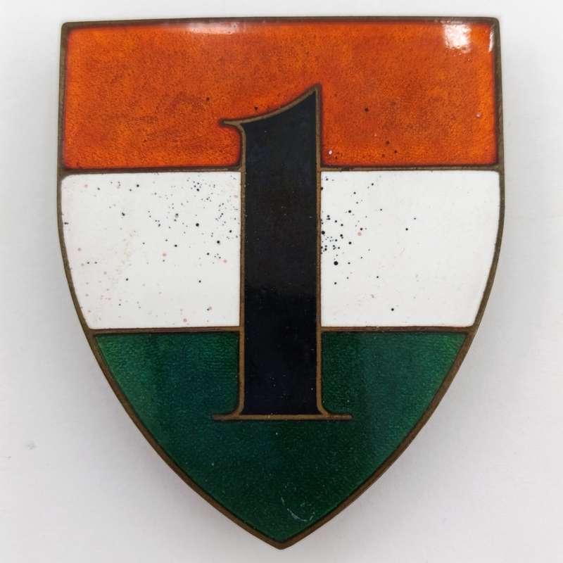 Transkei 1st Battalion shoulder flash - enamel type