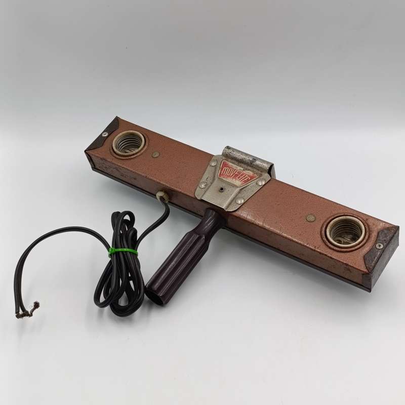 Vintage Movi-Lite photo/movie light bar