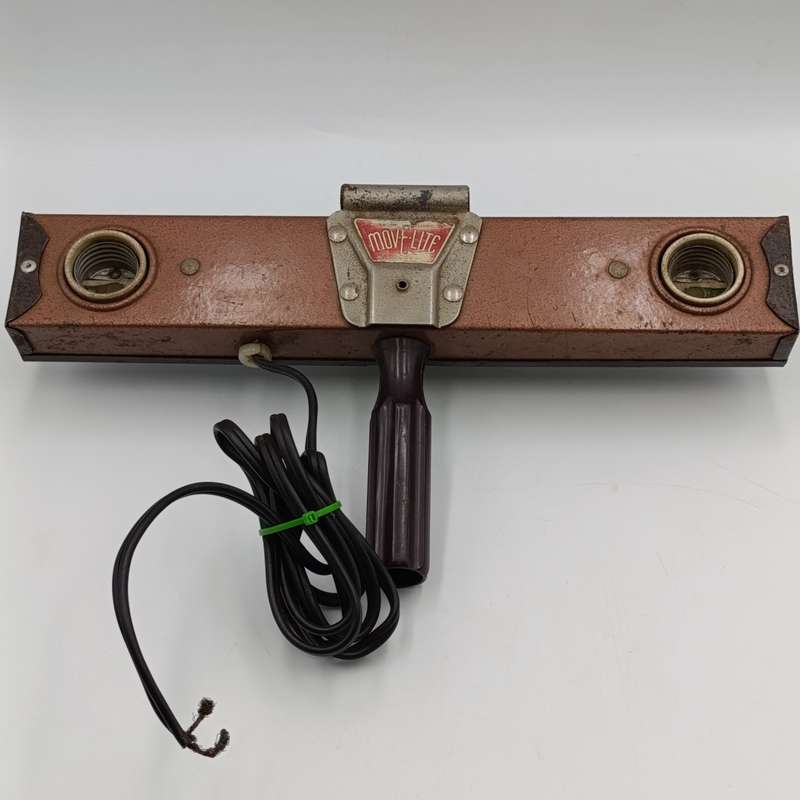 Vintage Movi-Lite photo/movie light bar
