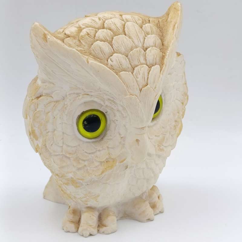 Beautiful white Stonelite owl figurine - Height 12cm