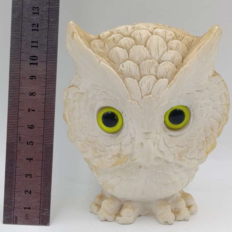 Beautiful white Stonelite owl figurine - Height 12cm