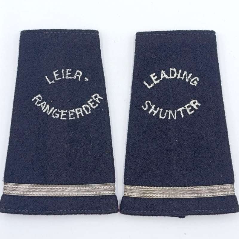 Pair of SA Railways Leading shunter rank epaulettes