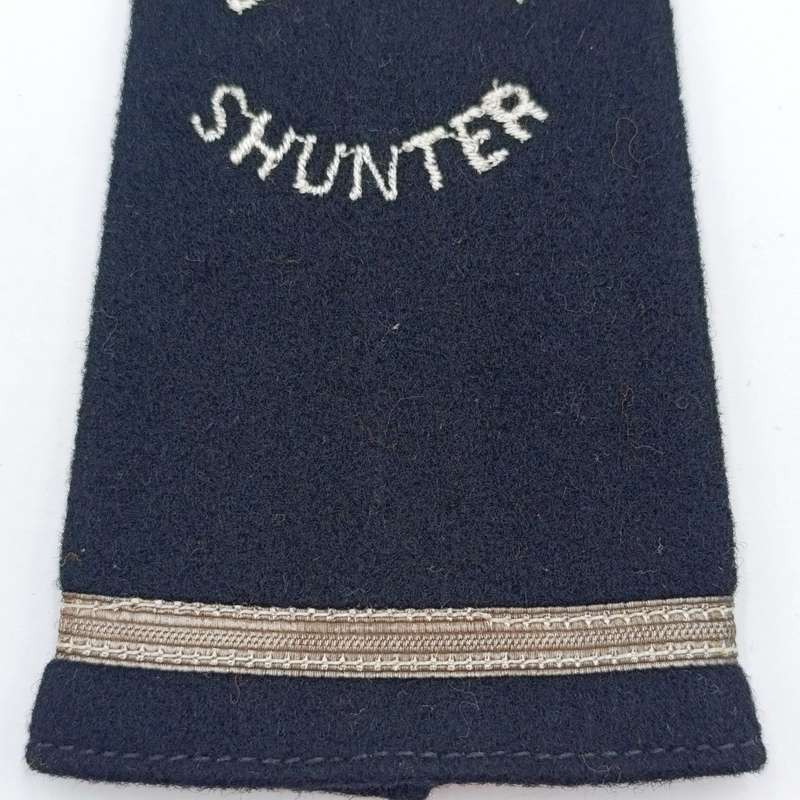 Pair of SA Railways Leading shunter rank epaulettes