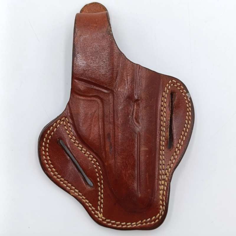 Wl Paso Leather right hand gun holster for 32 Auto