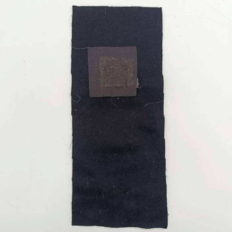 Pair of SA Navy bullion wire cloth badges for epaulettes