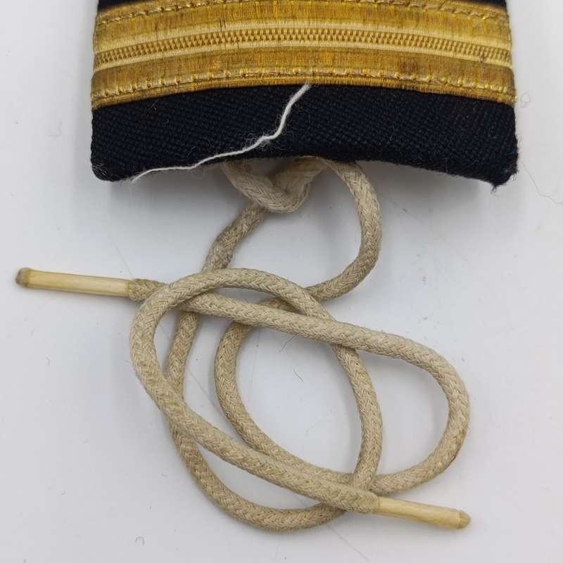 Pair of SA Navy Commander rank epaulettes