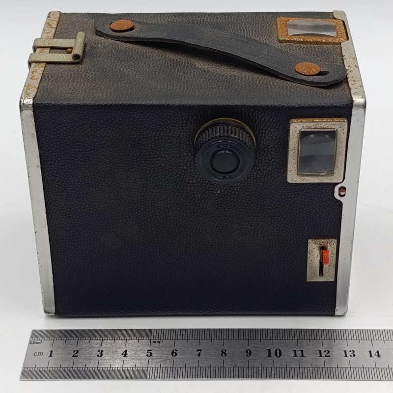 ANSCO SHUR SHOT Brownie type camera
