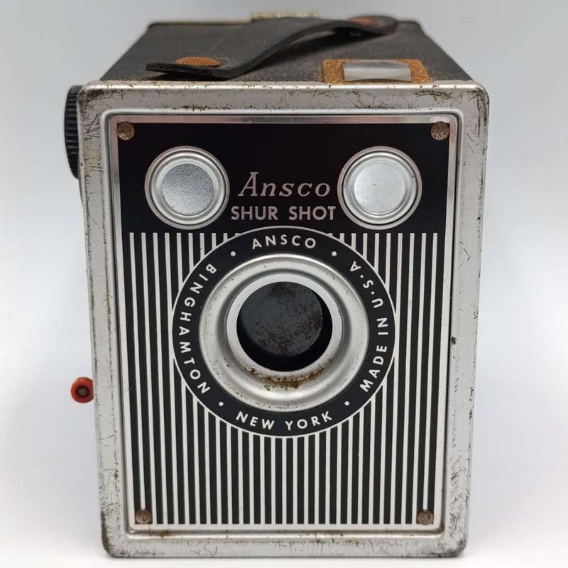 ANSCO SHUR SHOT Brownie type camera