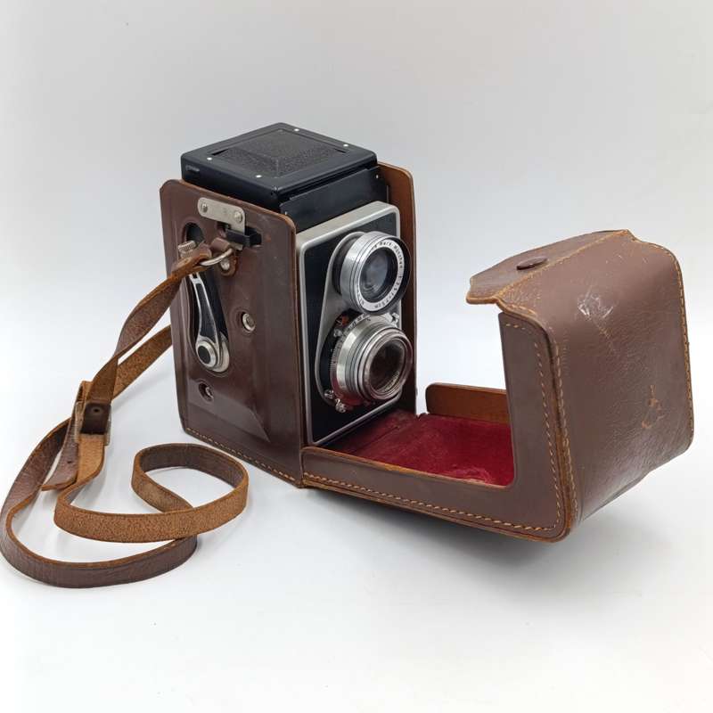 Rollop lippische camerafabric camera in original leather case - excellent condition