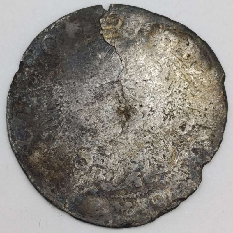 Shipwreck conglomorate with blue porcelain - Also shipwreck coin from the same wreck