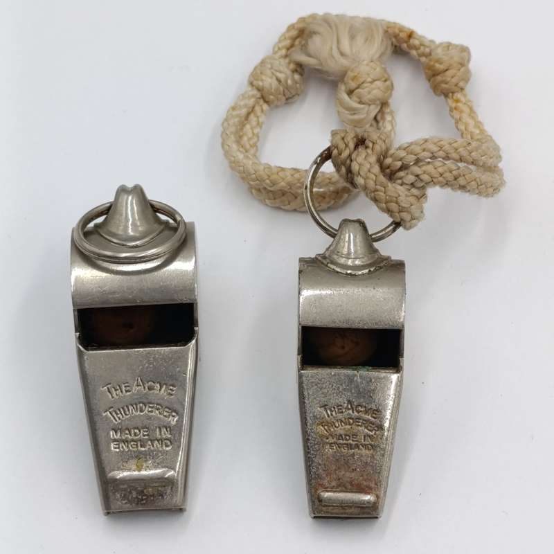 Acme Thunderer 2 different sizes whistles 