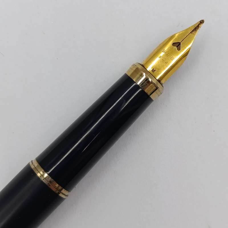 Vintage Sheaffer fountain pen