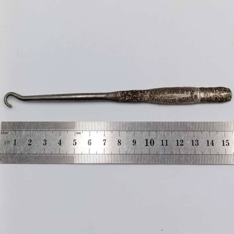 Vintage Cuthberts shoelace puller