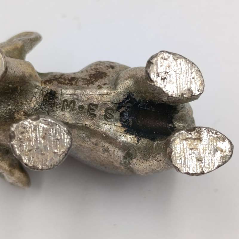 Lion and Elephant miniature figurines - metal