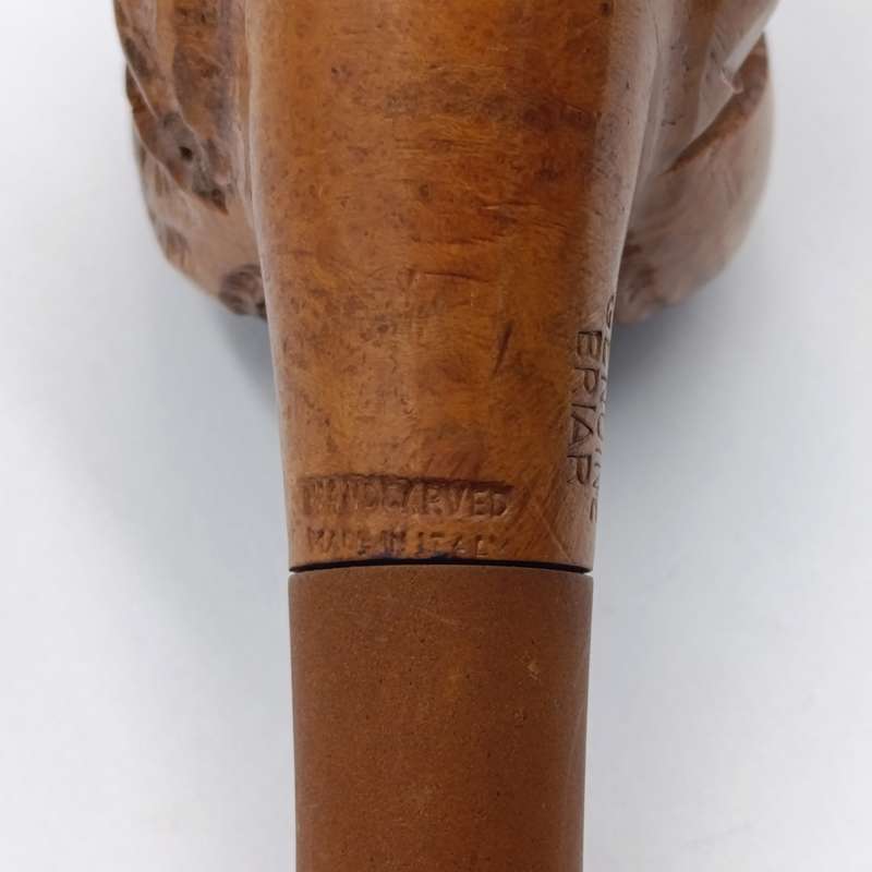 Handcarved Italian pipe - Genuine Briar - small chip on cap
