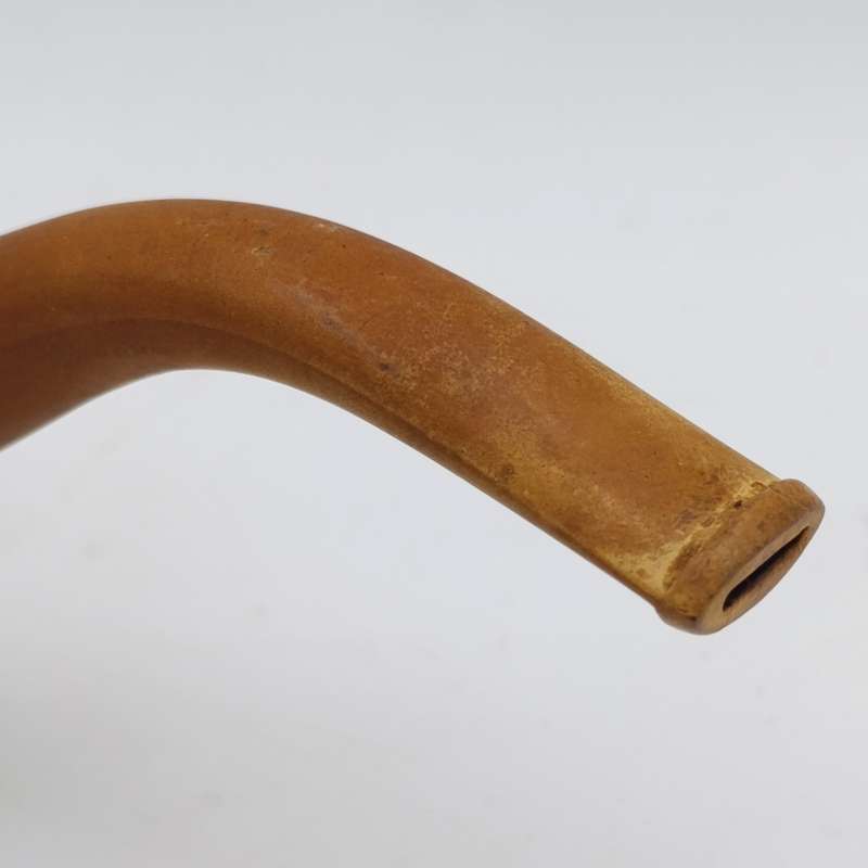 Handcarved Italian pipe - Genuine Briar - small chip on cap