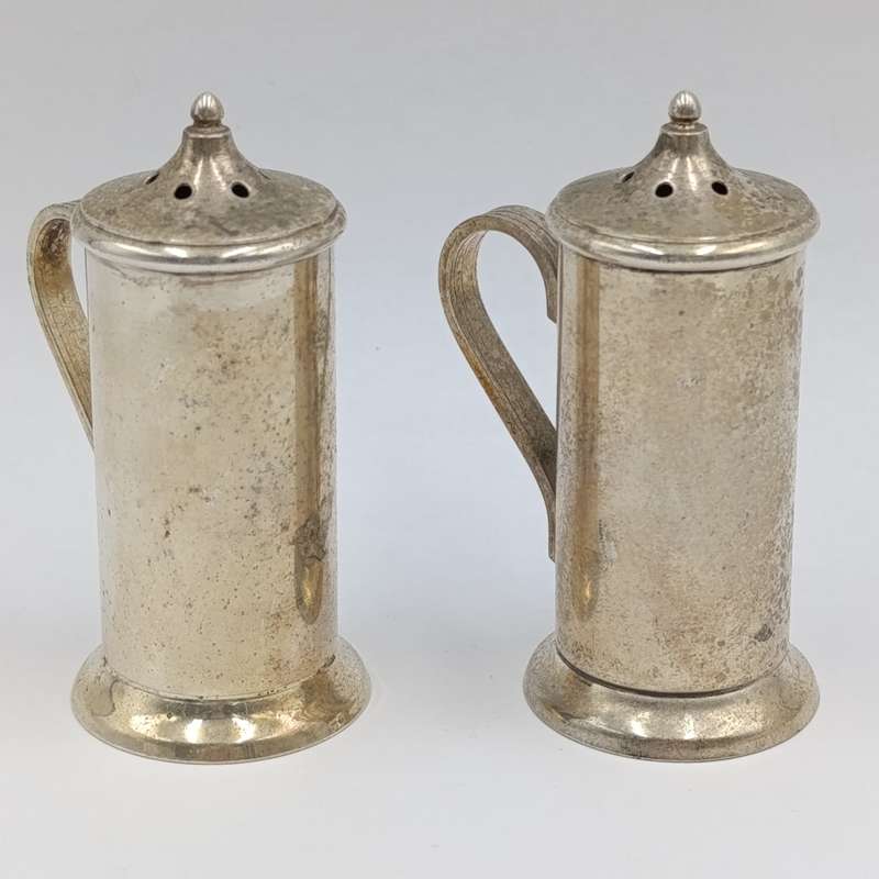 Pair of Italian vintage silverplated salt and pepper shakers - still with inners