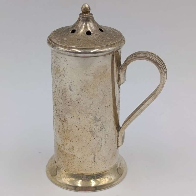 Pair of Italian vintage silverplated salt and pepper shakers - still with inners