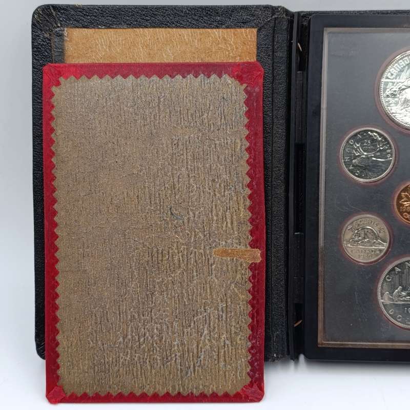 Canadian 1980 coin set with both silver and nickel dollars
