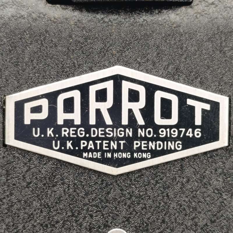 Parrot vintage emergency light