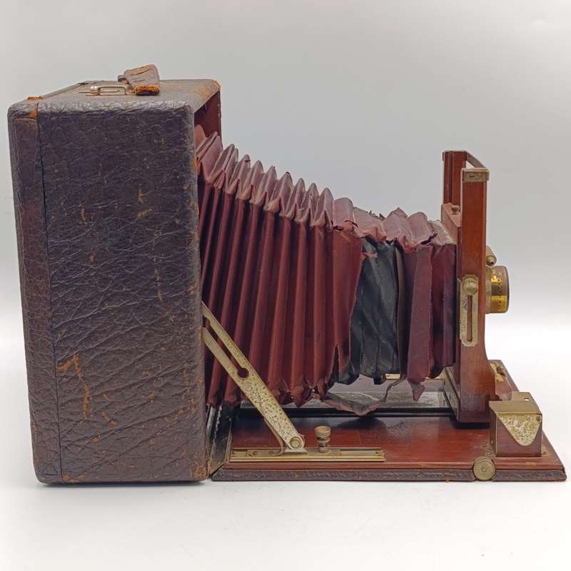 Antique Conley folding camera - shutter working but bellows needs attention