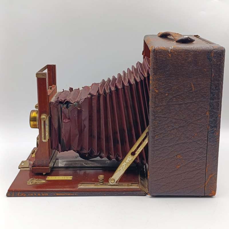 Antique Conley folding camera - shutter working but bellows needs attention