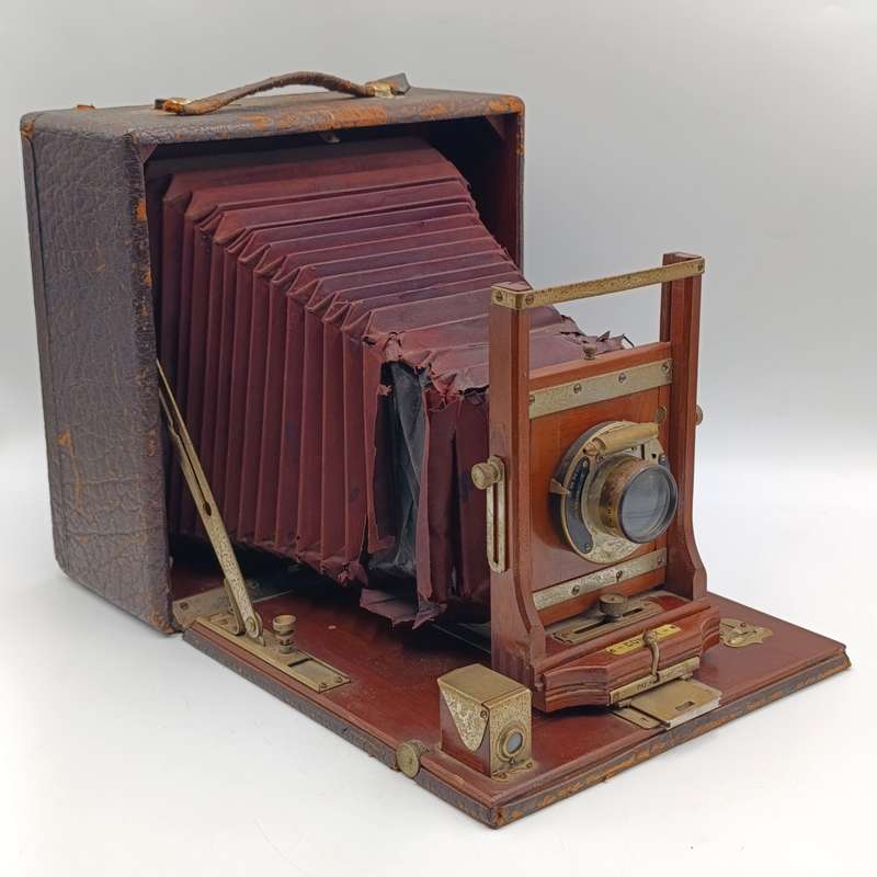 Antique Conley folding camera - shutter working but bellows needs attention