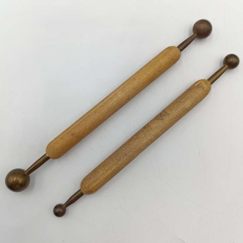 Lot of vintage clay modelling tools in pouch
