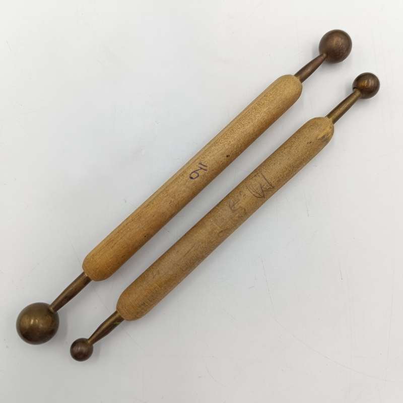Lot of vintage clay modelling tools in pouch