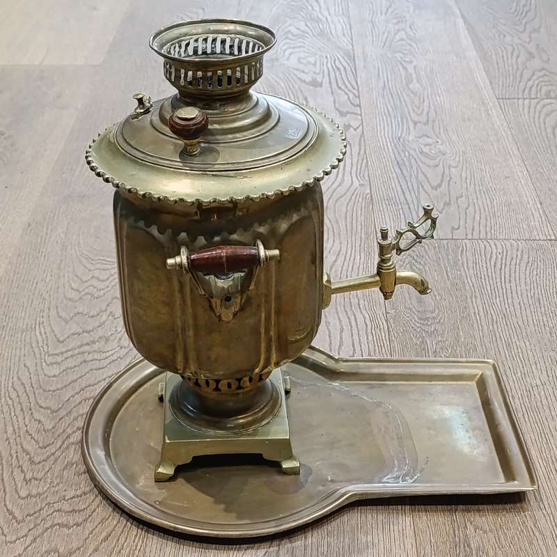 Vintage brass Russian Samovar with teapot, drip ray and bowl