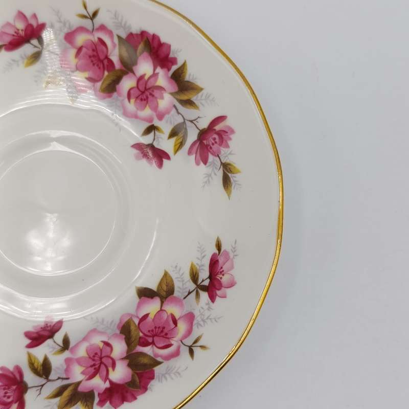 Vintage Queen Anne porcelain duo