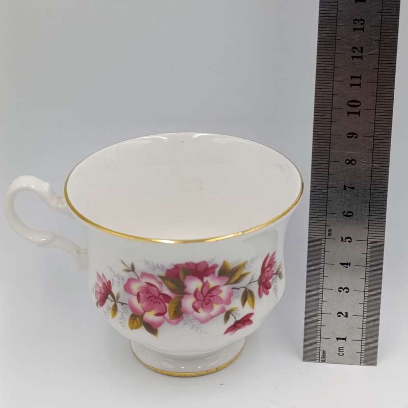 Vintage Queen Anne porcelain duo