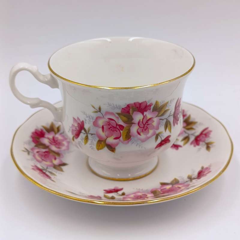 Vintage Queen Anne porcelain duo