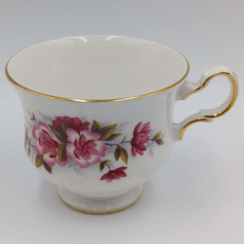 Vintage Queen Anne porcelain duo